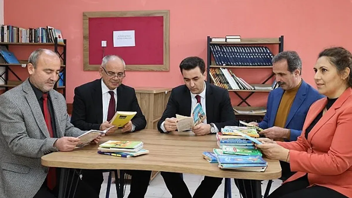 Kayseri Yahyalı'dan kitap kampanyası