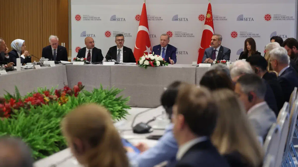 Cumhurbaşkanı Erdoğan, New York’ta ABD’li düşünce kuruluşu temsilcileriyle buluştu