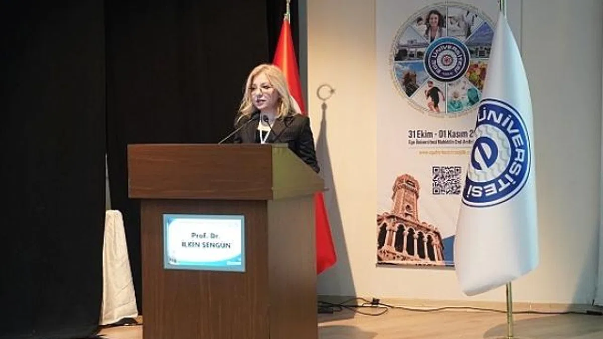 Prof. Dr. Şengün, "Gıda kaynaklı hastalıkların birçoğu uygunsuz şartlarda üretilen ürünlerden kaynaklanıyor"