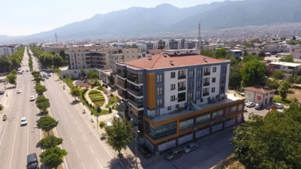 Bursa Yıldırım'dan 'Millet' hastaneye ulaşamıyor!