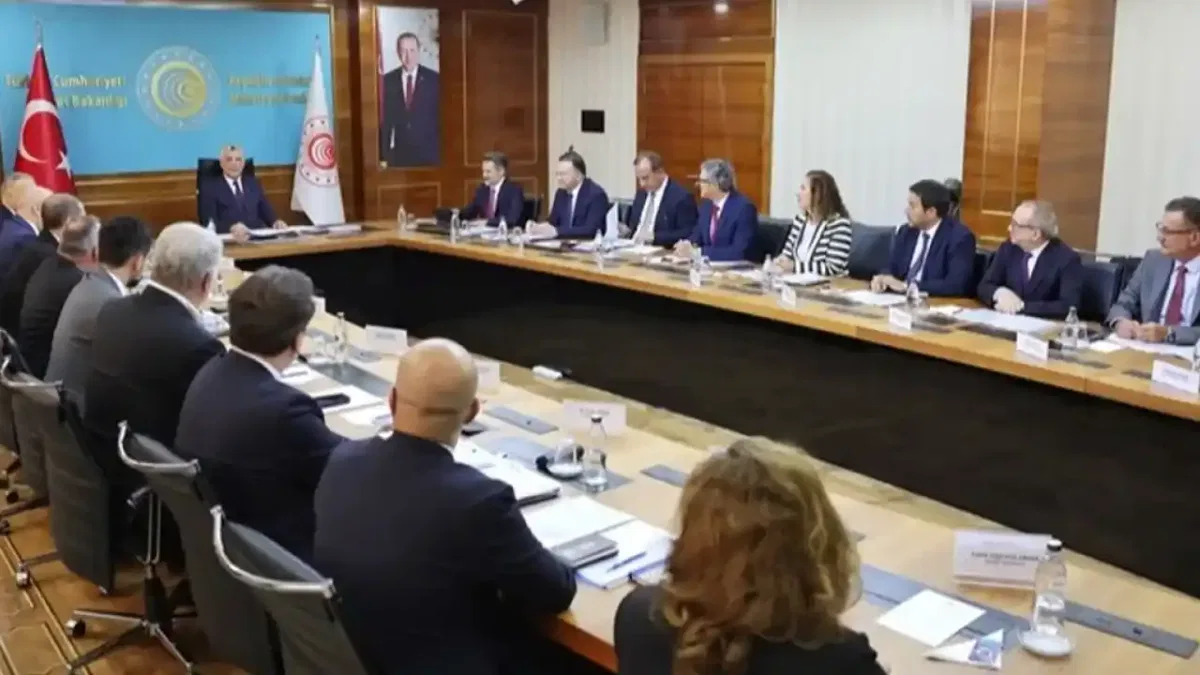 Türkiye'nin hizmet ihracatı 122,6 milyar dolarla rekor kırdı