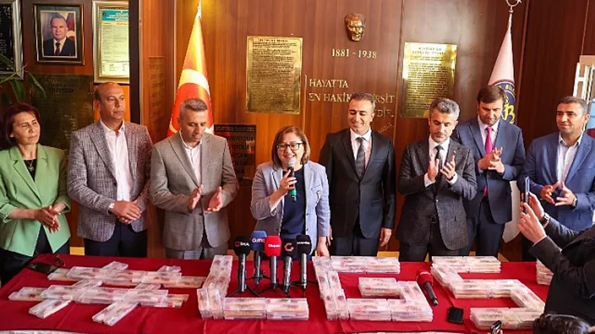 LGS'lilere Gaziantep'ten 50 bin sınav seti