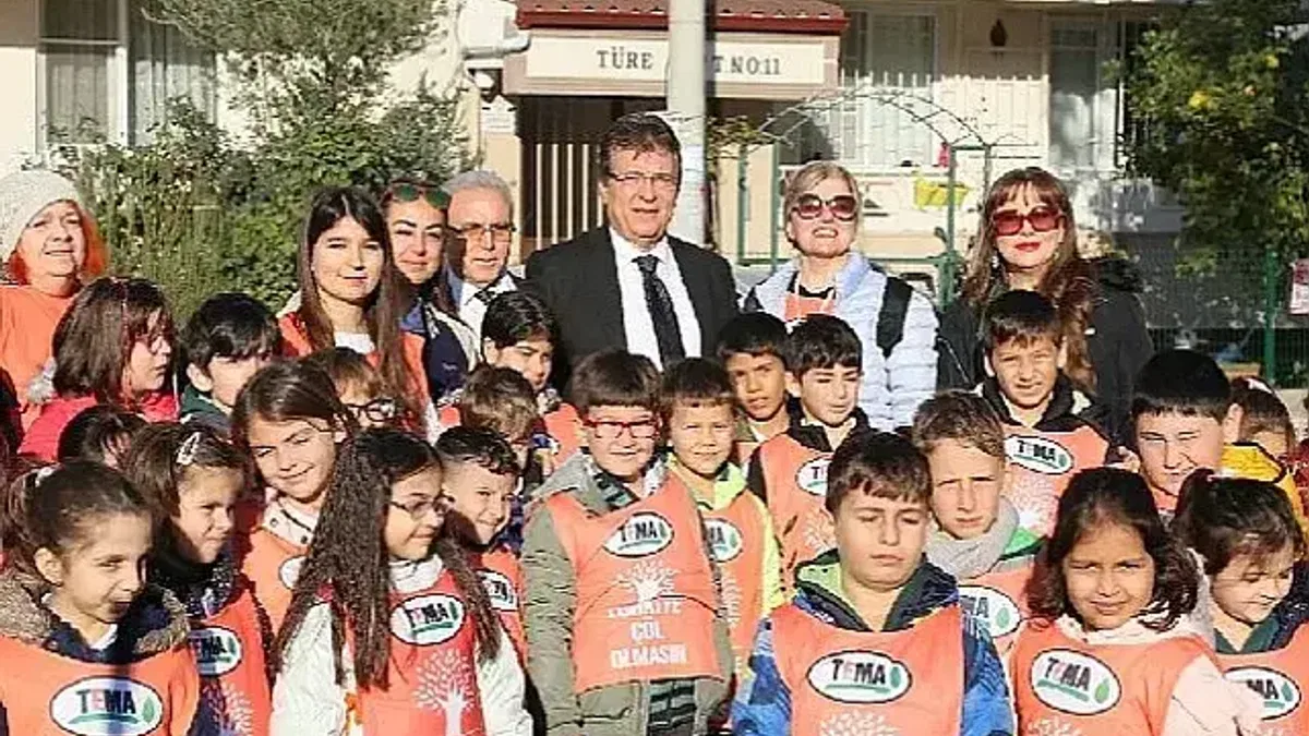 TEMA'nın 30. Kuruluş yıldönümünde zeytin diktiler