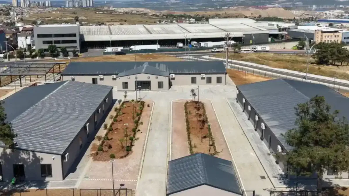 Kocaeli Gebze’de Geçici Kaymakamlık Binası incelendi