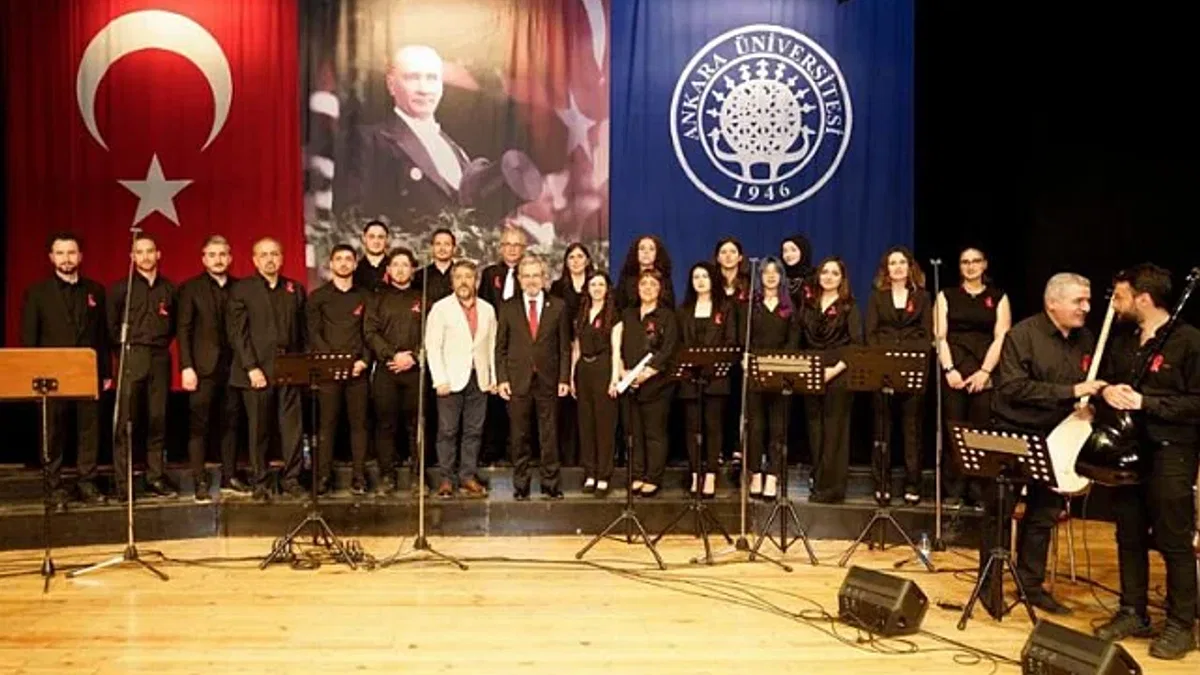 Ankara Üniversitesi'nde afetzede illerin türküleri yankılandı