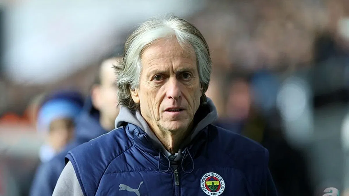 Brezilya basınından olay iddia: Jorge Jesus’tan yönetime Valencia çıkışı!