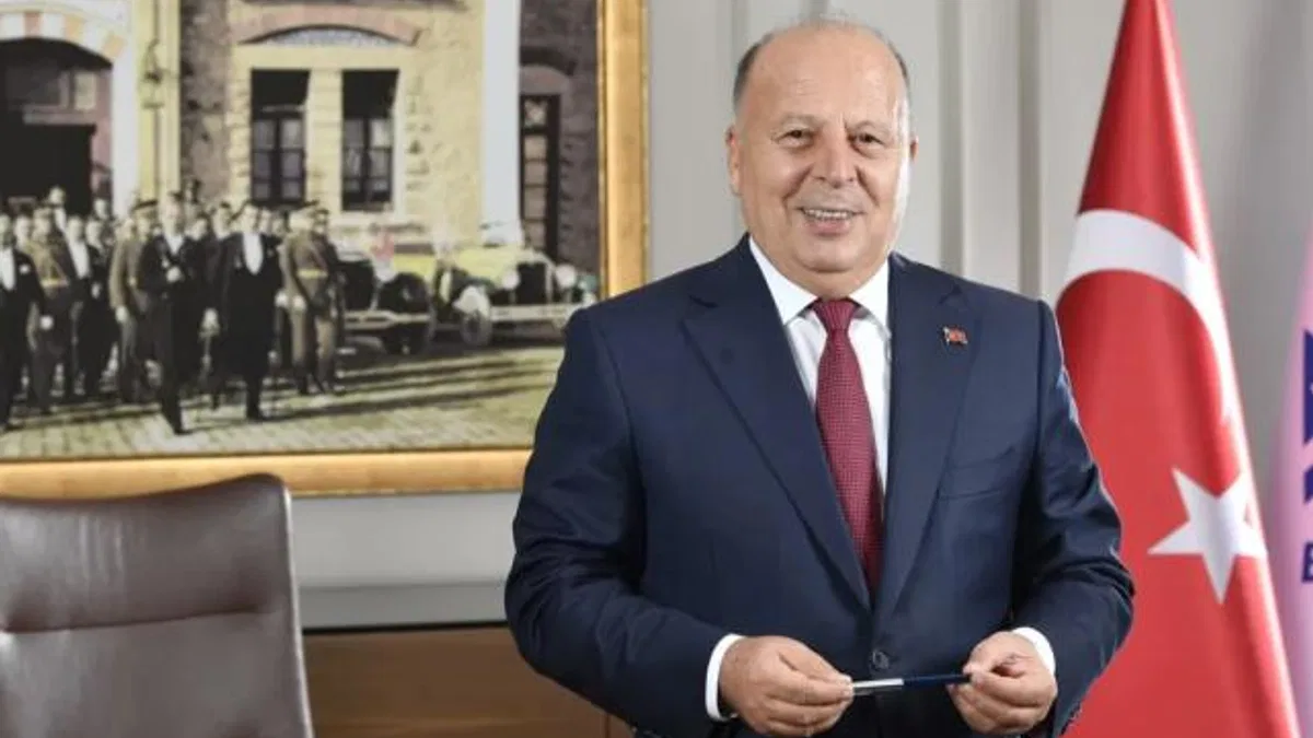 Adana Yüreğir Belediye Başkanı'na 5 yıl 3 ay hapis cezası!