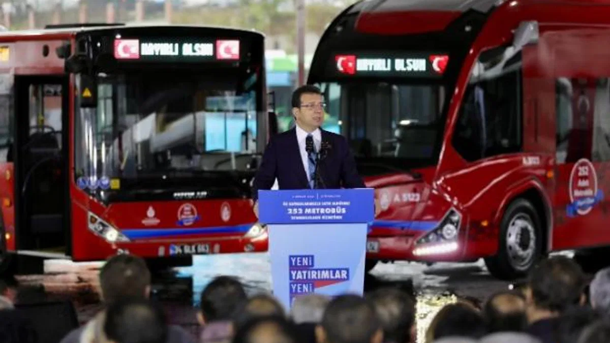İstanbul'da metrobüs hattına 252 yeni otobüs