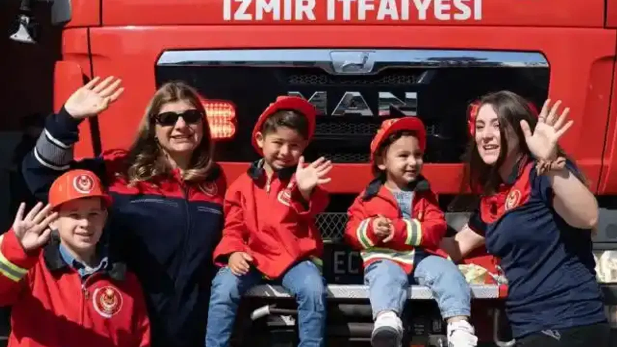 İzmir'de alevlere koşan süper anneler