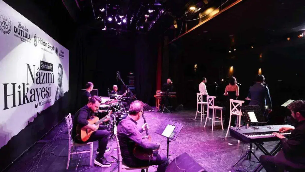 Manisa’da Nâzım Hikmet şiirler ve şarkılarla anıldı