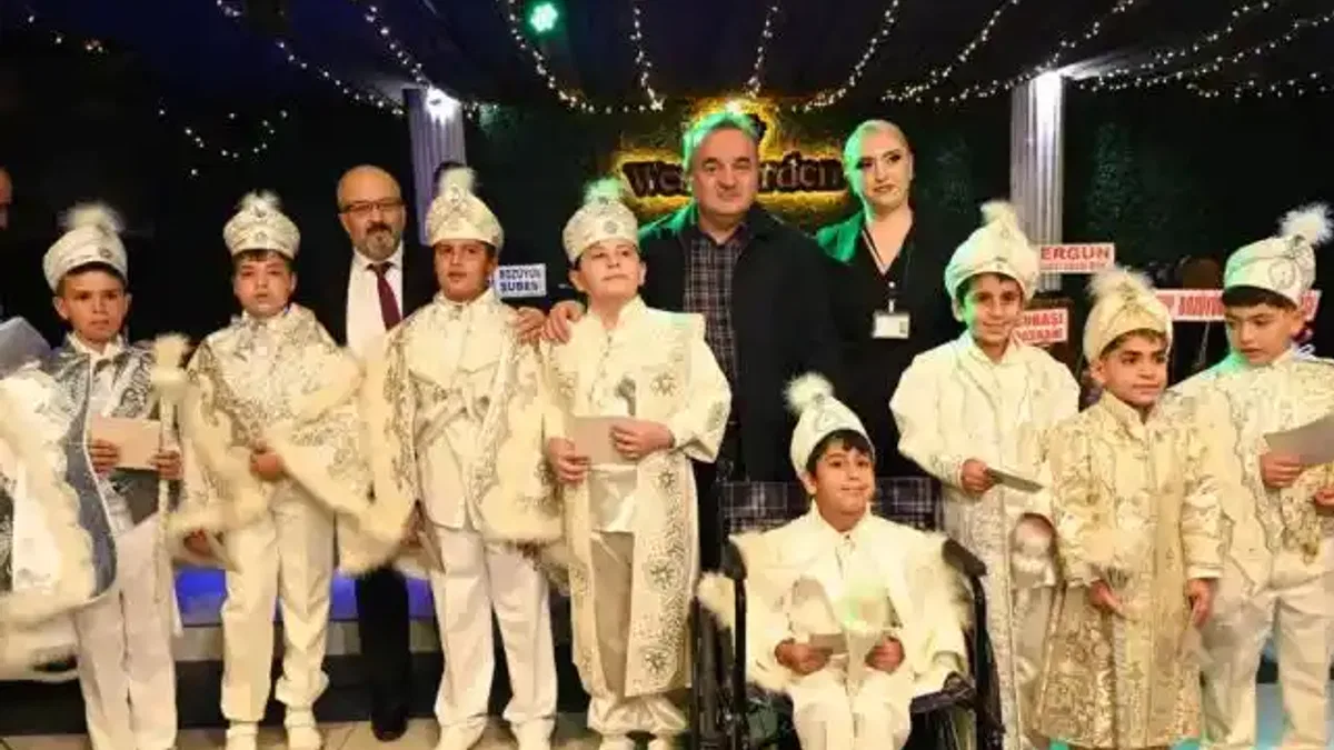 Bilecik Bozüyük'te 65 çocuk erkekliğe ilk adım attı