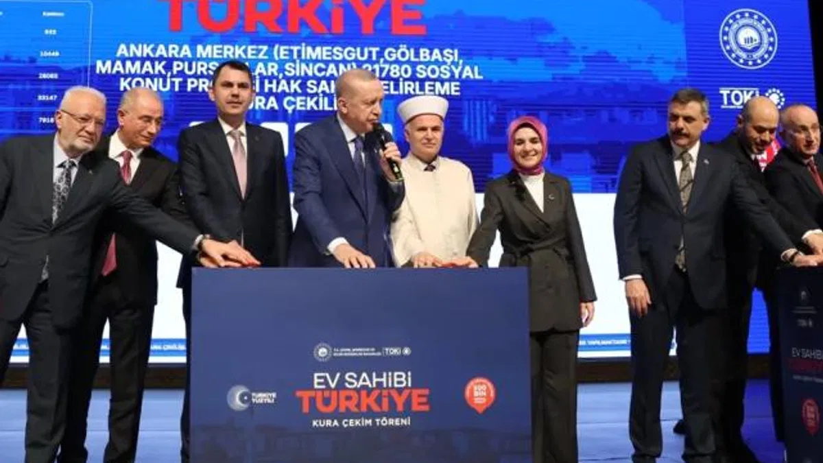 Ev sahibi Türkiye'de kura çekimlerine devam