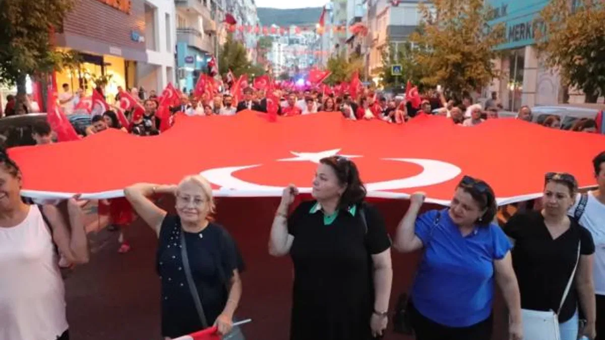 30 Ağustos Zafer Bayramı Gemlik'te coşkuyla kutlandı!