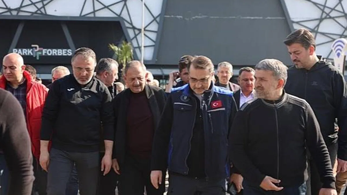 Başkan Savran, Hatay'da Düzenlenen Ak Partili Belediye Başkanları İstişare ve Değerlendirme Toplantısına Katıldı