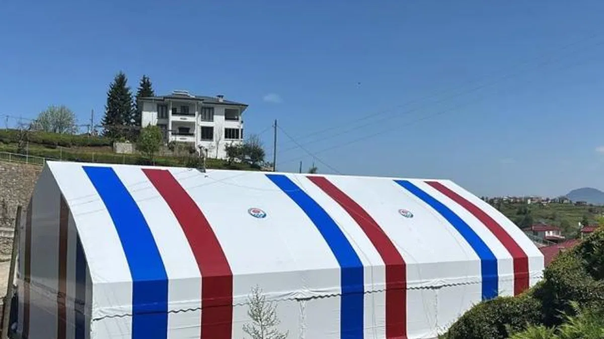 Trabzon’da ilçelere modern spor sahaları