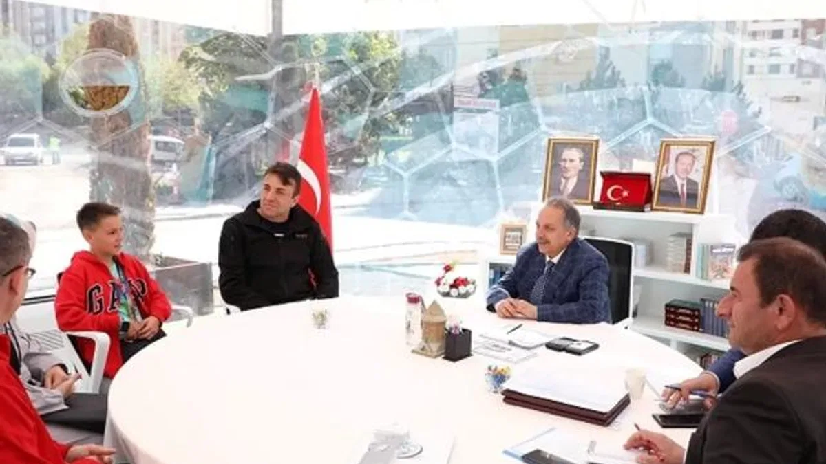 Kayseri Talas'ta 150 haftadır Şeffaf Oda