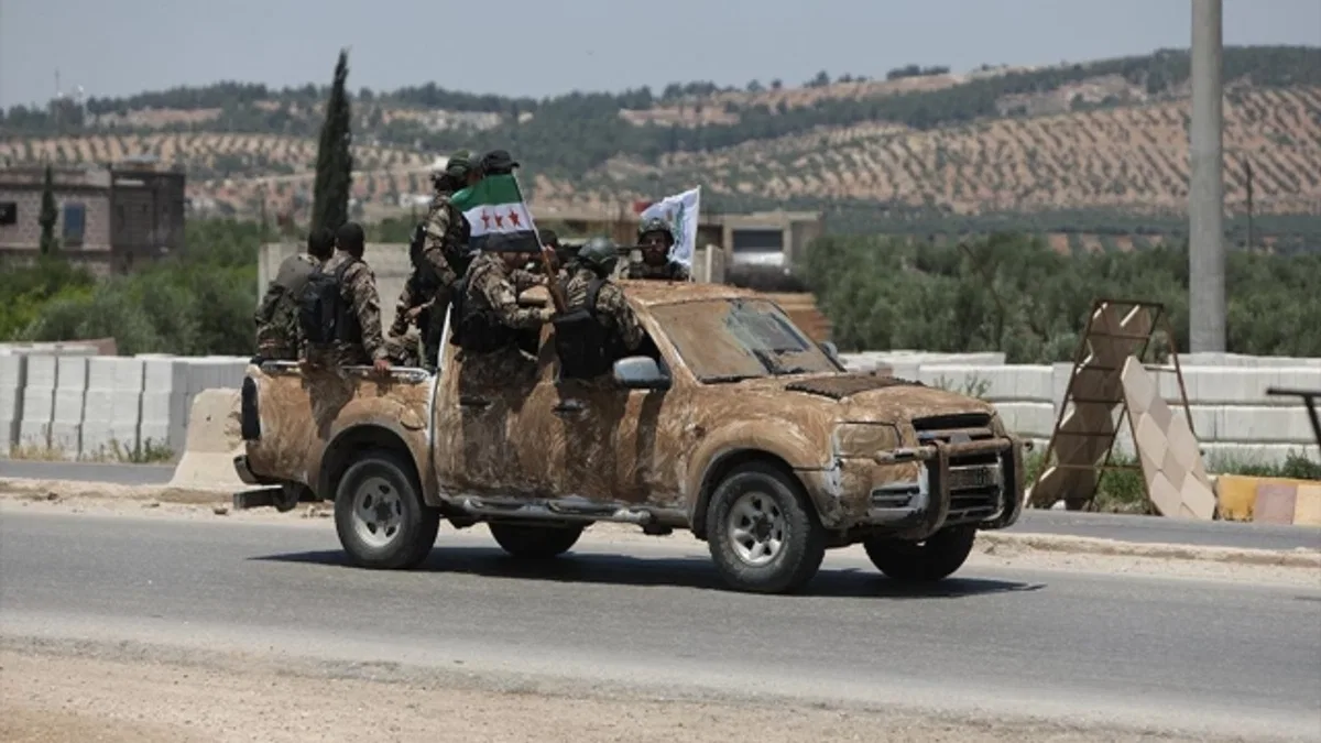 SMO, YPG/PKK’lı teröristlerin işgalindeki Tel Rıfat cephe hattına takviye gönderdi