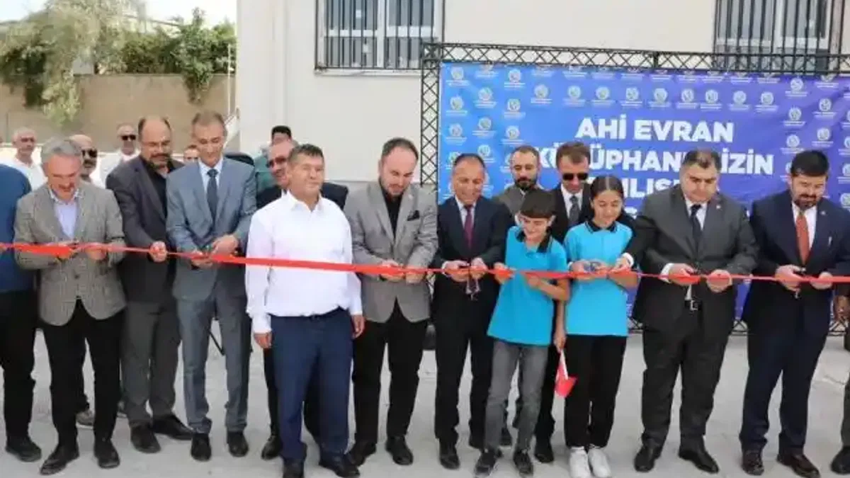 Kahramanmaraş Ahilik Hareketi’nden 'Kütüphanesiz Köy Okulu Kalmasın' projesi