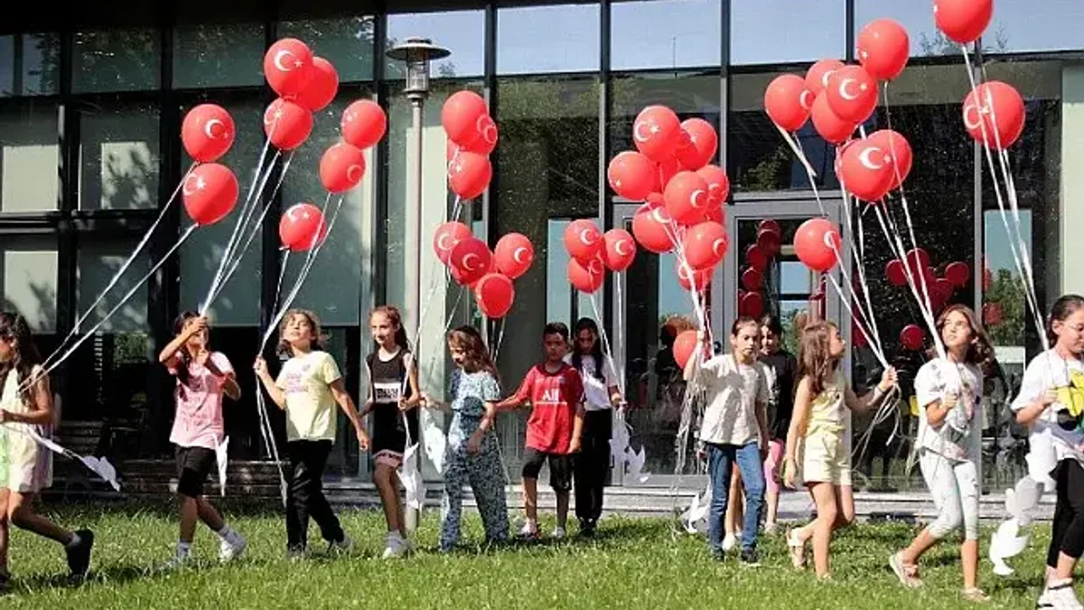 Sakaryalı minik öğrencilerden anlamlı etkinlik
