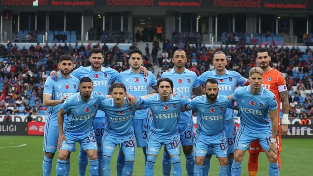 Trabzonspor'a yeni hoca! Eski Beşiktaşlı geliyor...