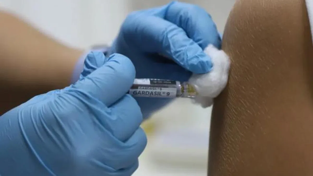 Muğla Büyükşehir'in ücretsiz HPV aşı uygulaması sürüyor