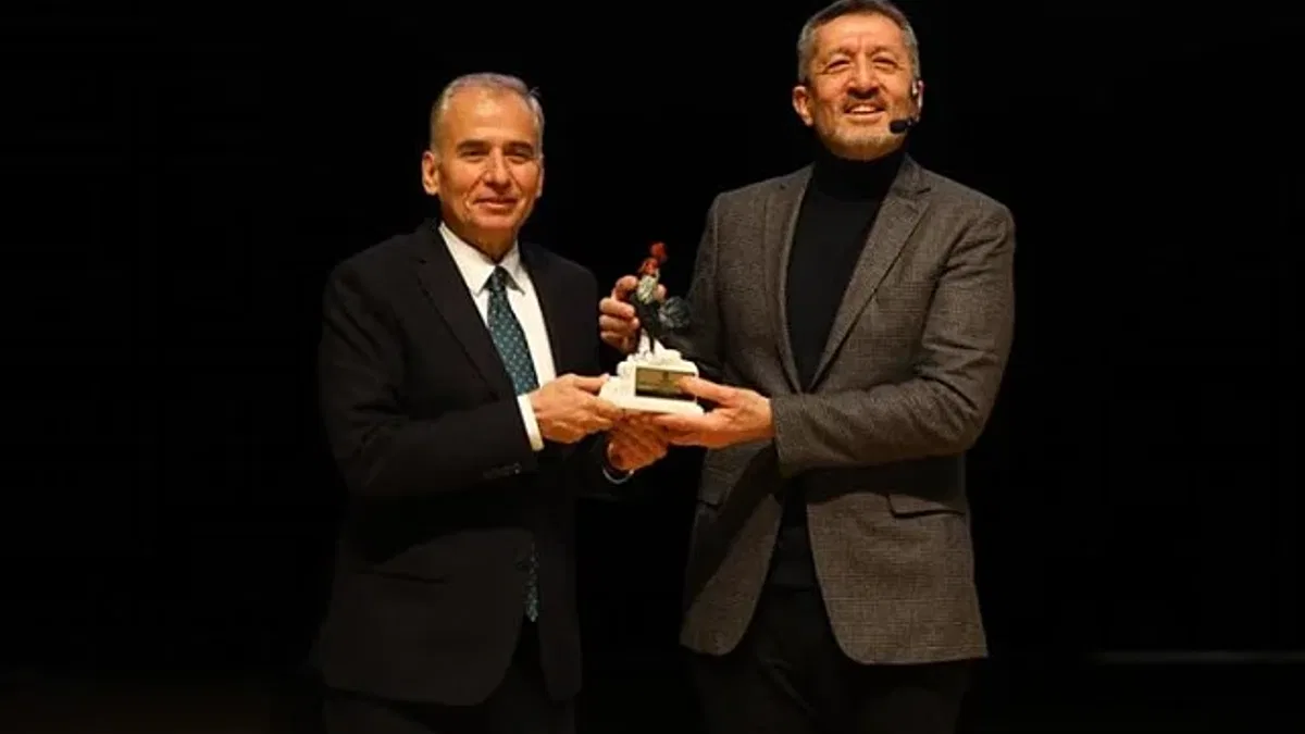 Ziya Selçuk Denizlililerle buluştu