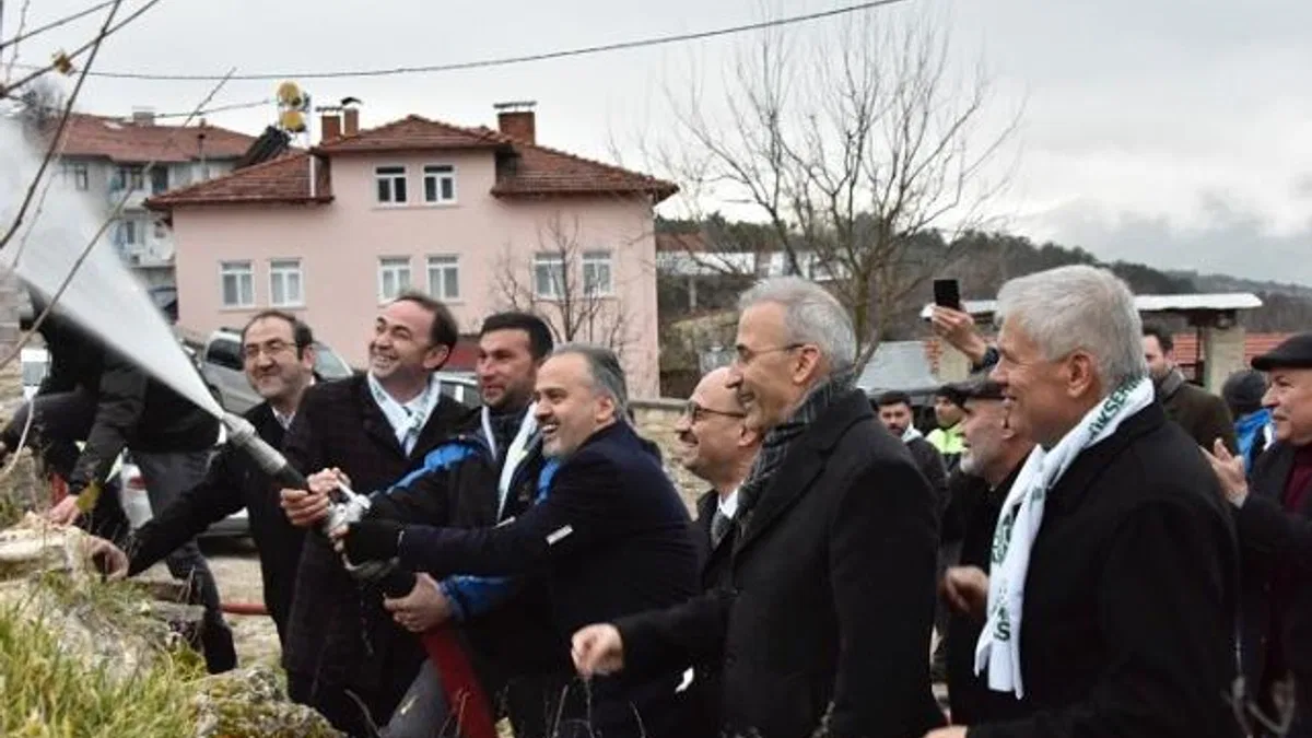 Bursa Keles’te tankerle su taşıma sona erdi