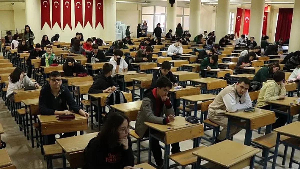 Düzce Belediyesi'nden öğrencilere tam destek