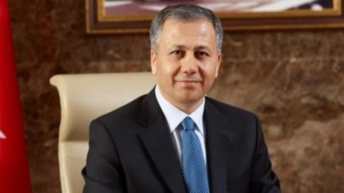 Bakan Yerlikaya: Interpol'ün aradığı 23 şüpheli yakalandı
