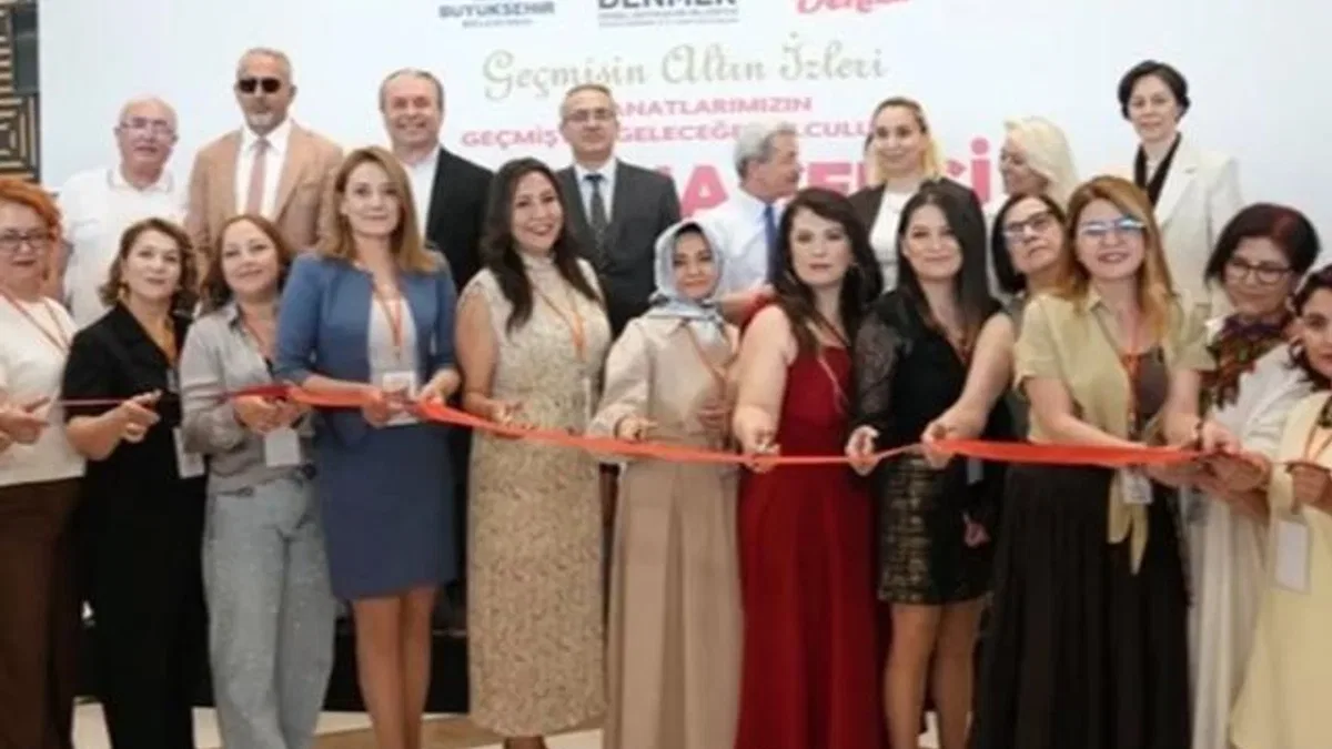 Denizli’de ‘Geçmişin Altın İzleri’ sergisi açıldı