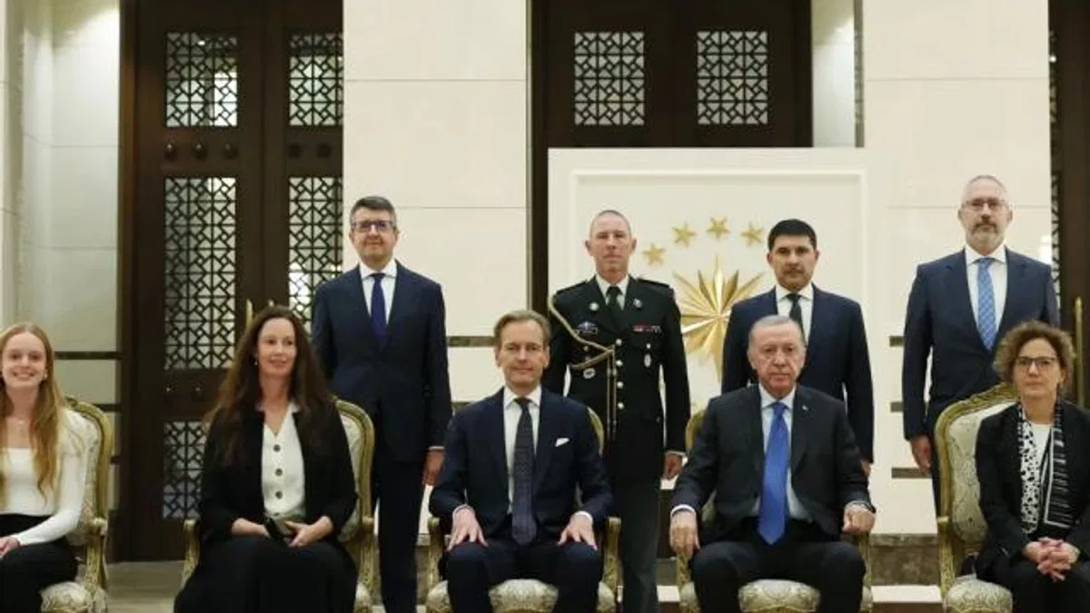 4 Büyükelçiden Türkiye'ye güven mektubu