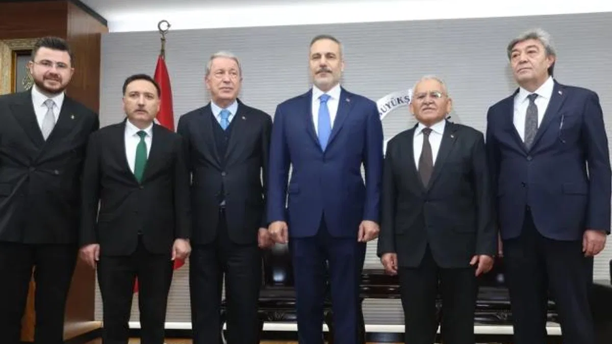 Dışişleri Bakanı Hakan Fidan'dan Kayseri çıkarması