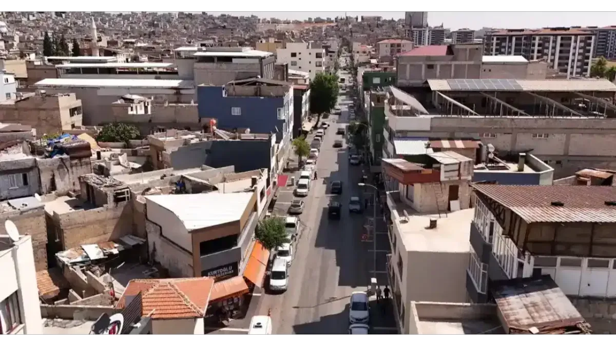 Gaziantep'te kentin ana caddelerine estetik dokunuş