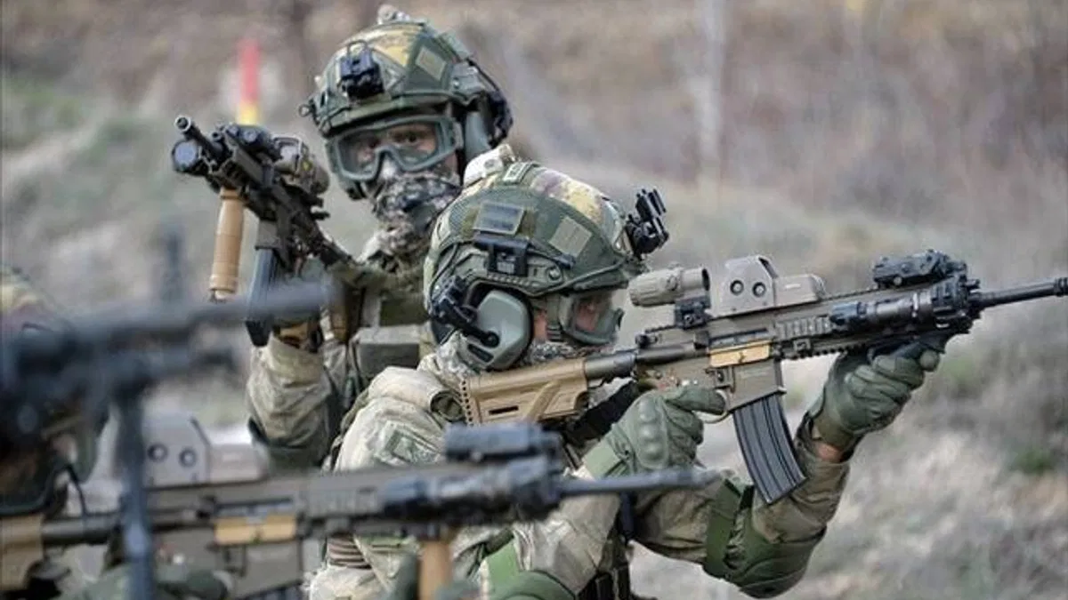 Fırat Kalkanı ve Zeytin Dalı bölgelerinde 8 PKK/YPG'li terörist etkisiz hale getirildi