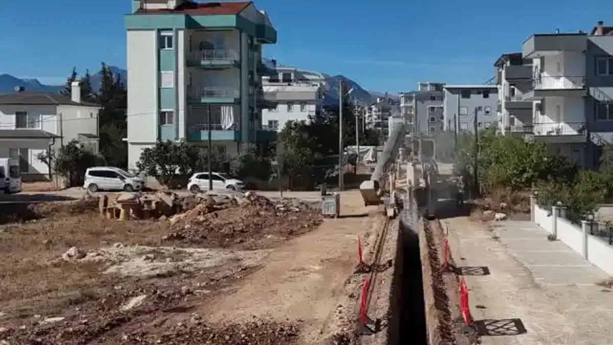 Antalya'da Büyükşehir’den Döşemealtı’na 124 Kilometre Yeni Kanalizasyon Hattı