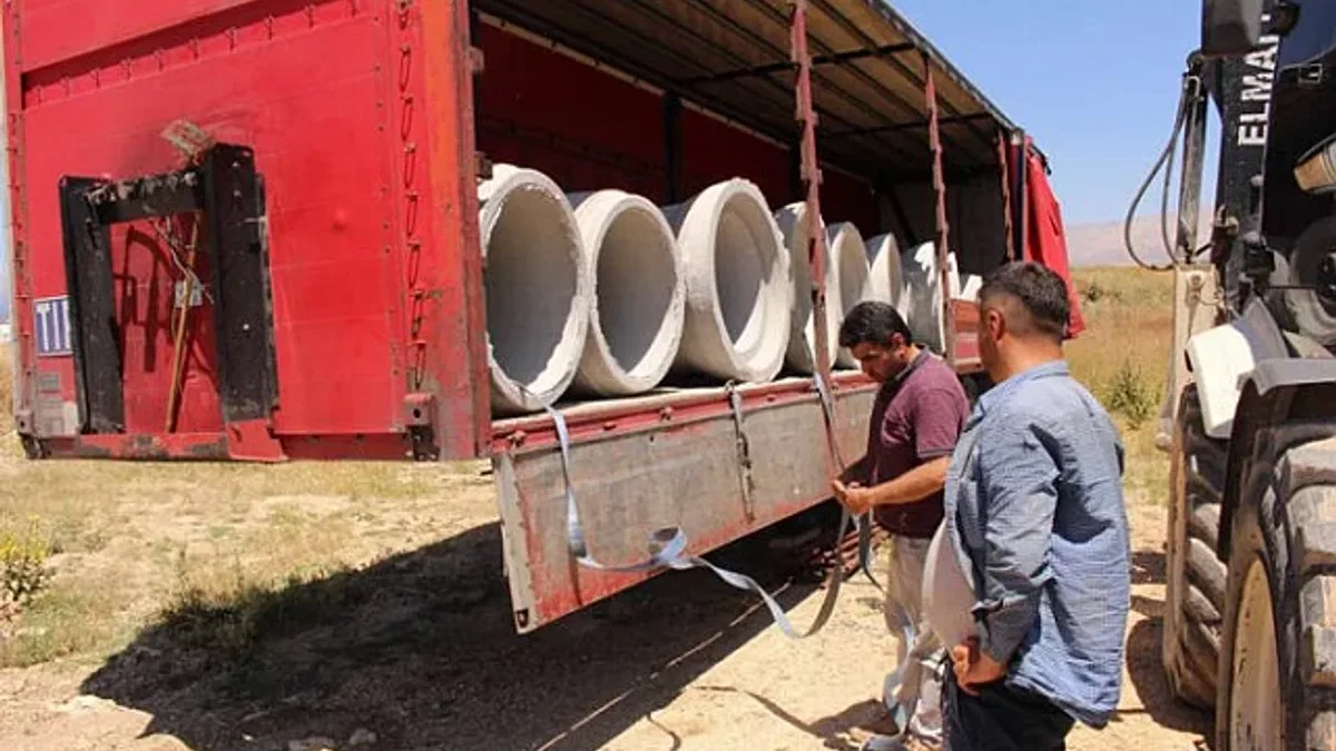 Antalya Büyükşehir'den Yakaçiftlik'e bürz