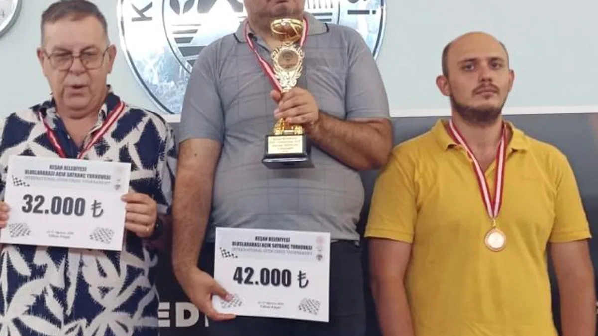 Keşan'da açık satrançta uluslararası heyecan