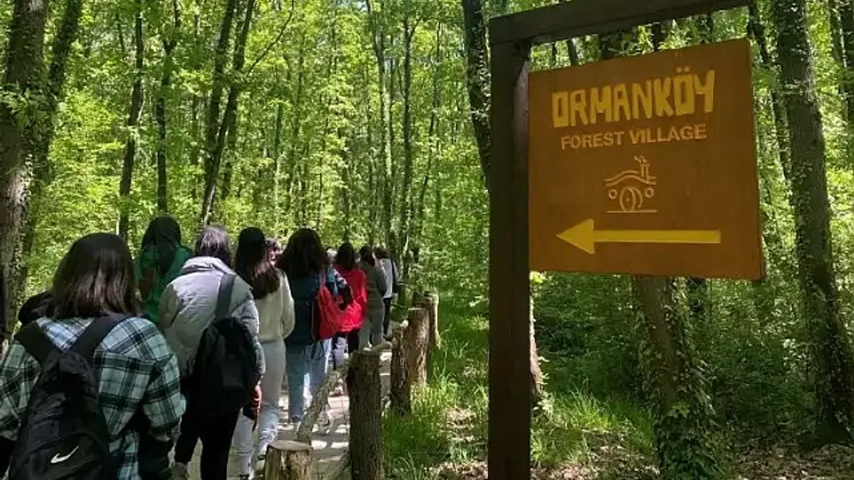 Kocaeli Aytepe afet bölgesinden gelen çocukları ağırlıyor