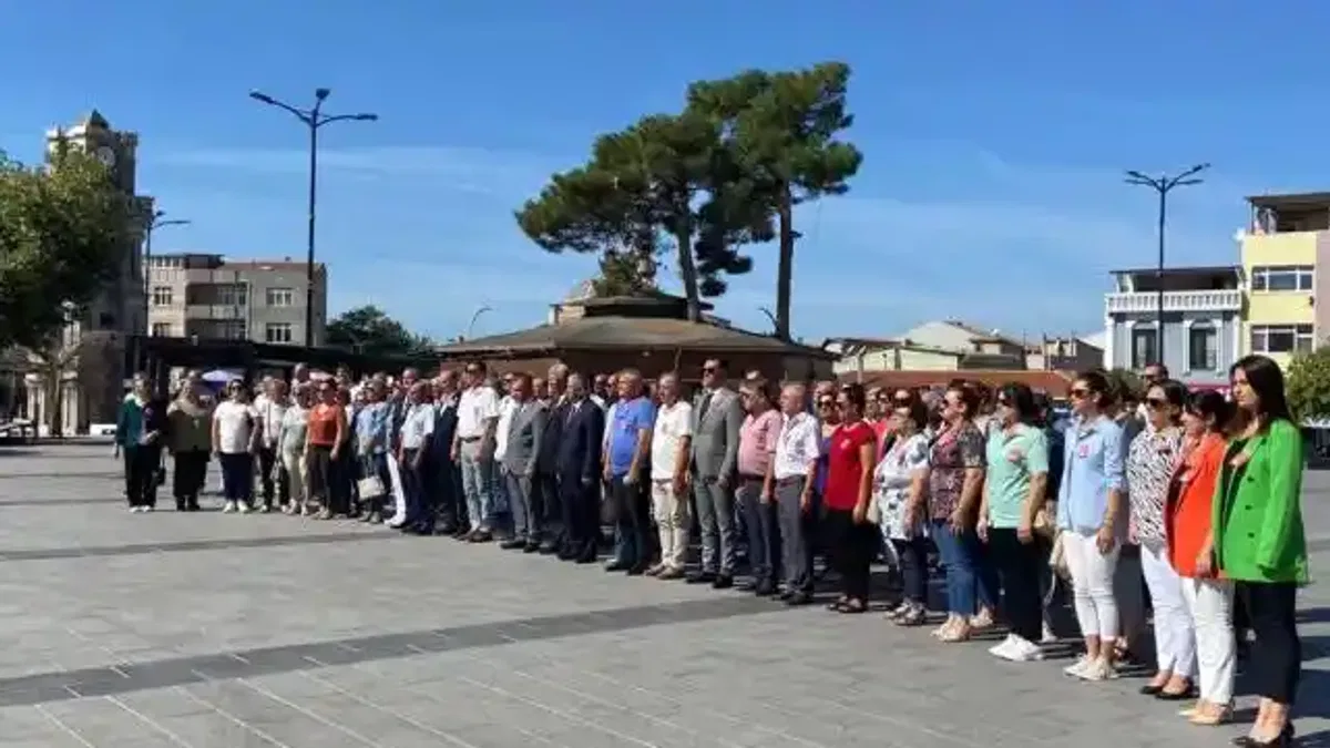 CHP 101. kuruluş yıldönümünü İpsala'da da kutladı