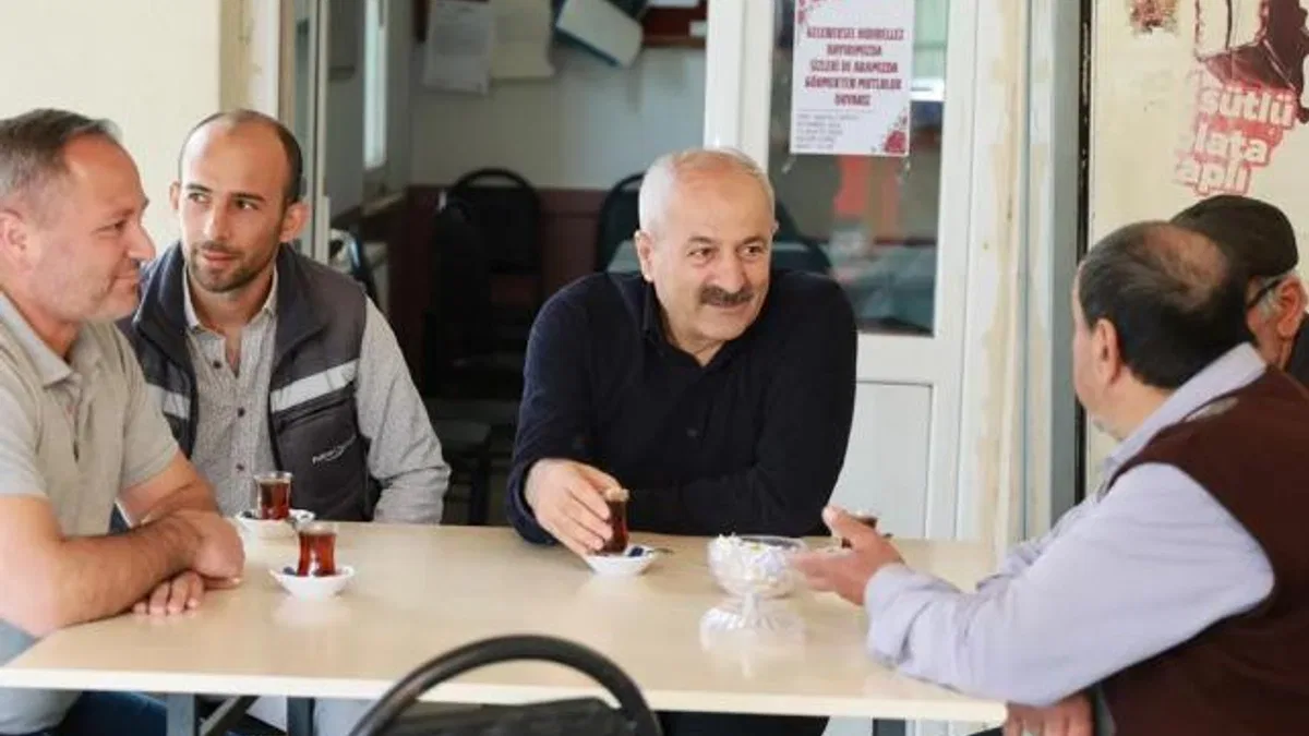Gebze'de Başkan Büyükgöz Yağcılar sakinlerini dinledi