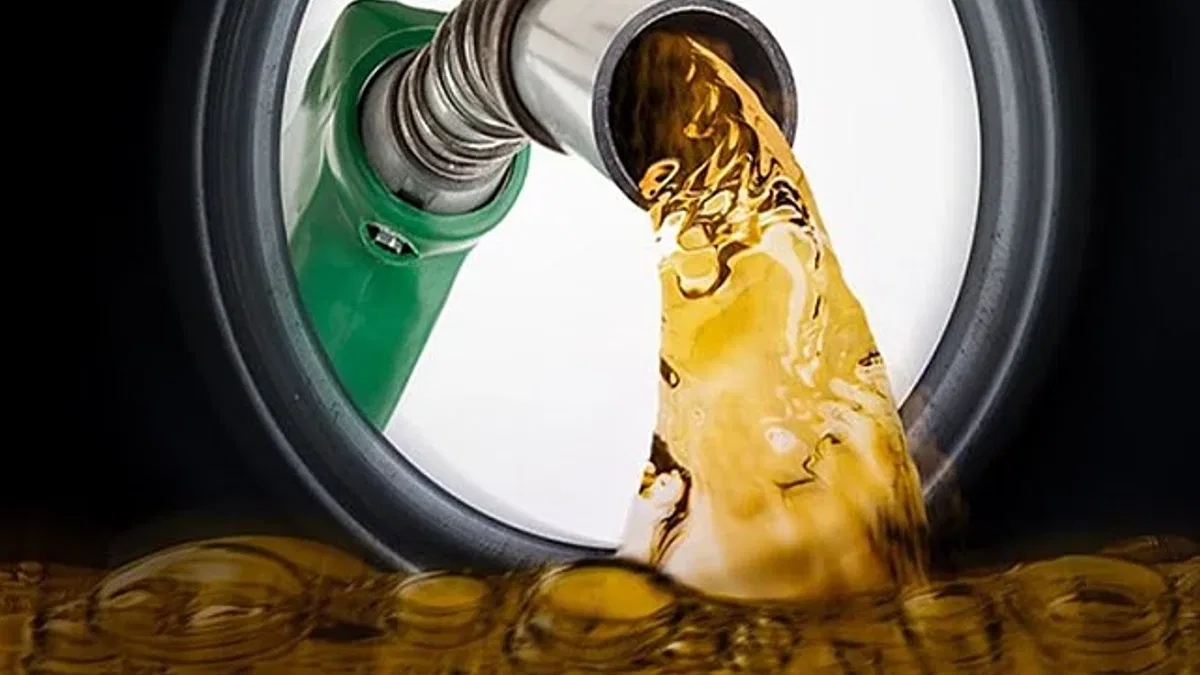 Benzine 2 TL zam daha!