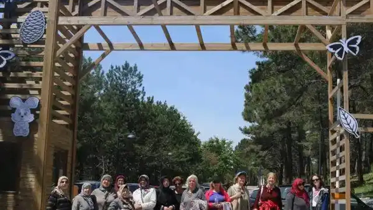 Sakarya YADEM yaşlıları Huzur Koridoru’nda