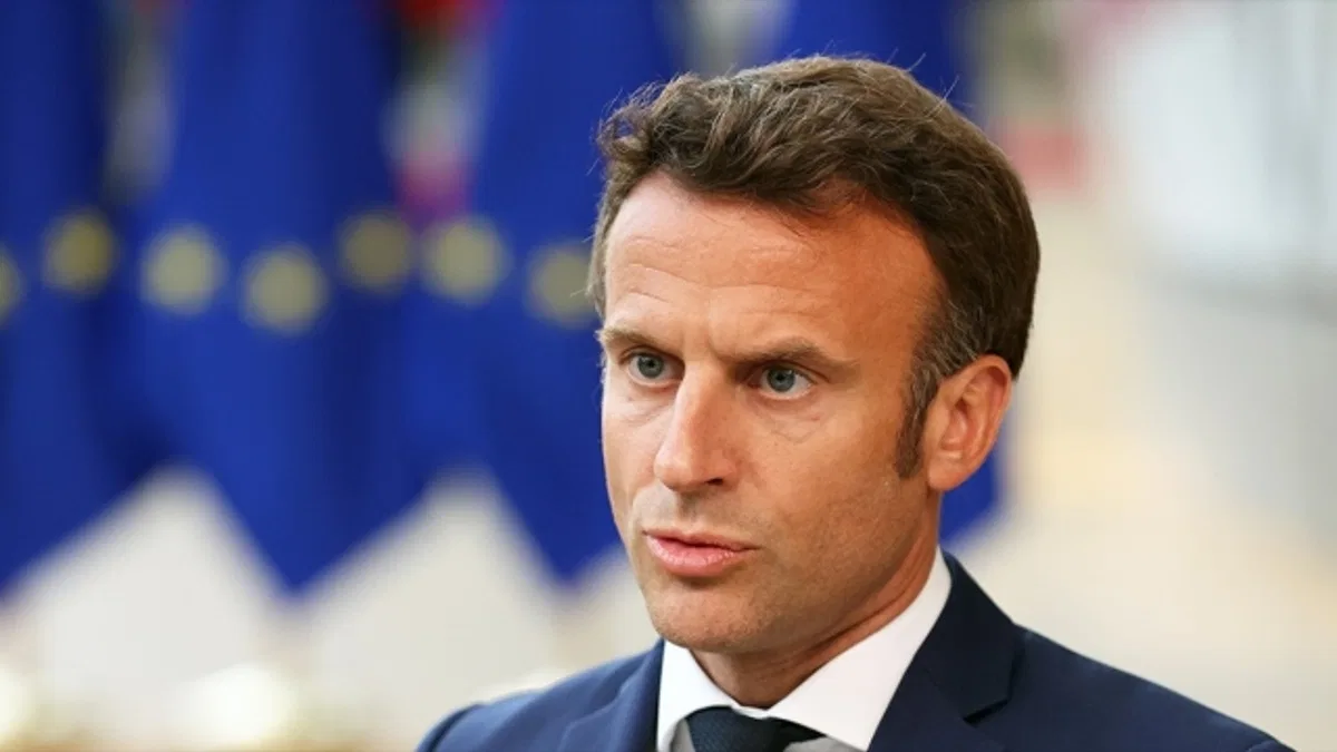 Macron, Fransa ve Avrupa'nın 'savaş ekonomisi' vaziyetine girdiğini söyledi