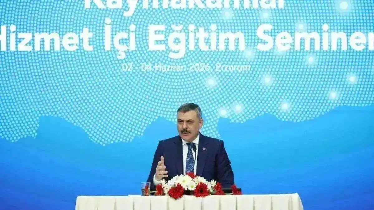 Bakan Çiftçi: Devletin gören gözü, işiten kulağısınız