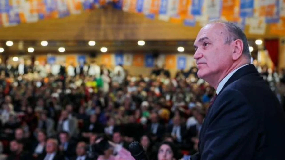 Düzce'de Faruk Özlü'den 100 proje tanıtımı