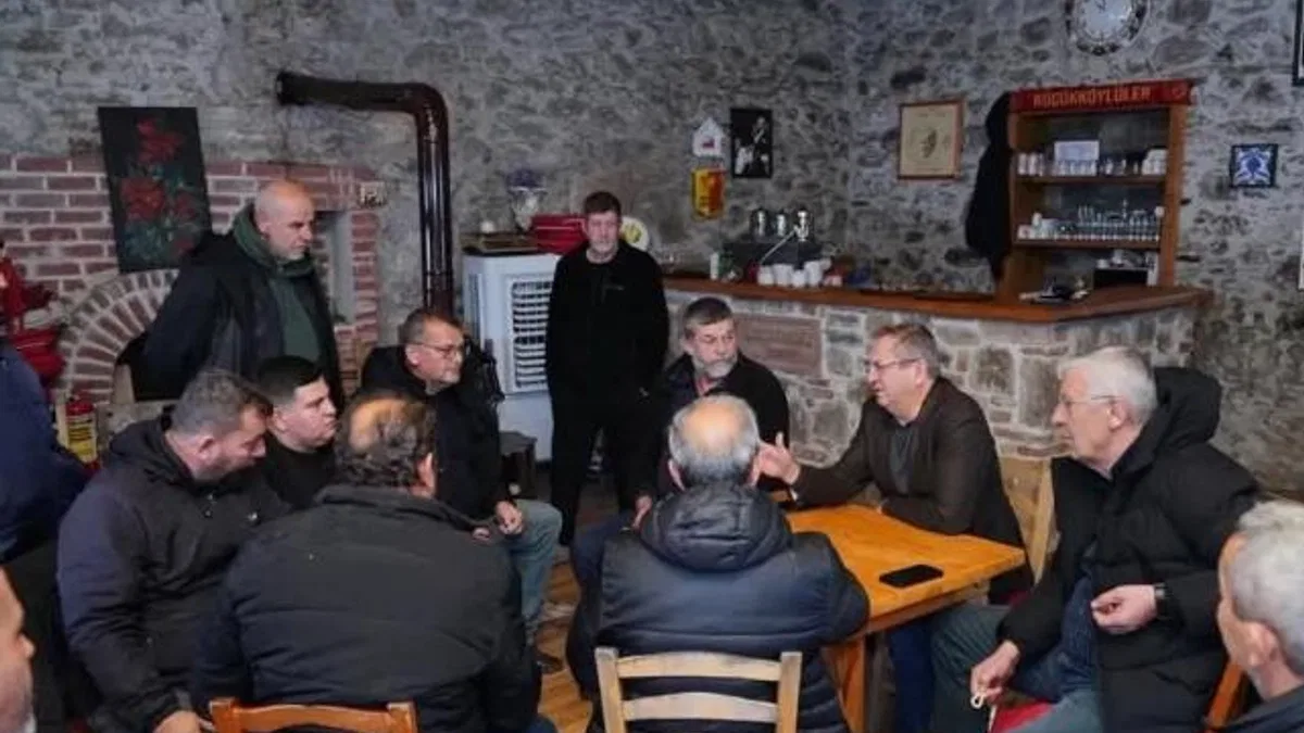 Balıkesir'de Başkan Ergin’den Küçükköy ve Sarımsaklı’da esnaf ziyareti