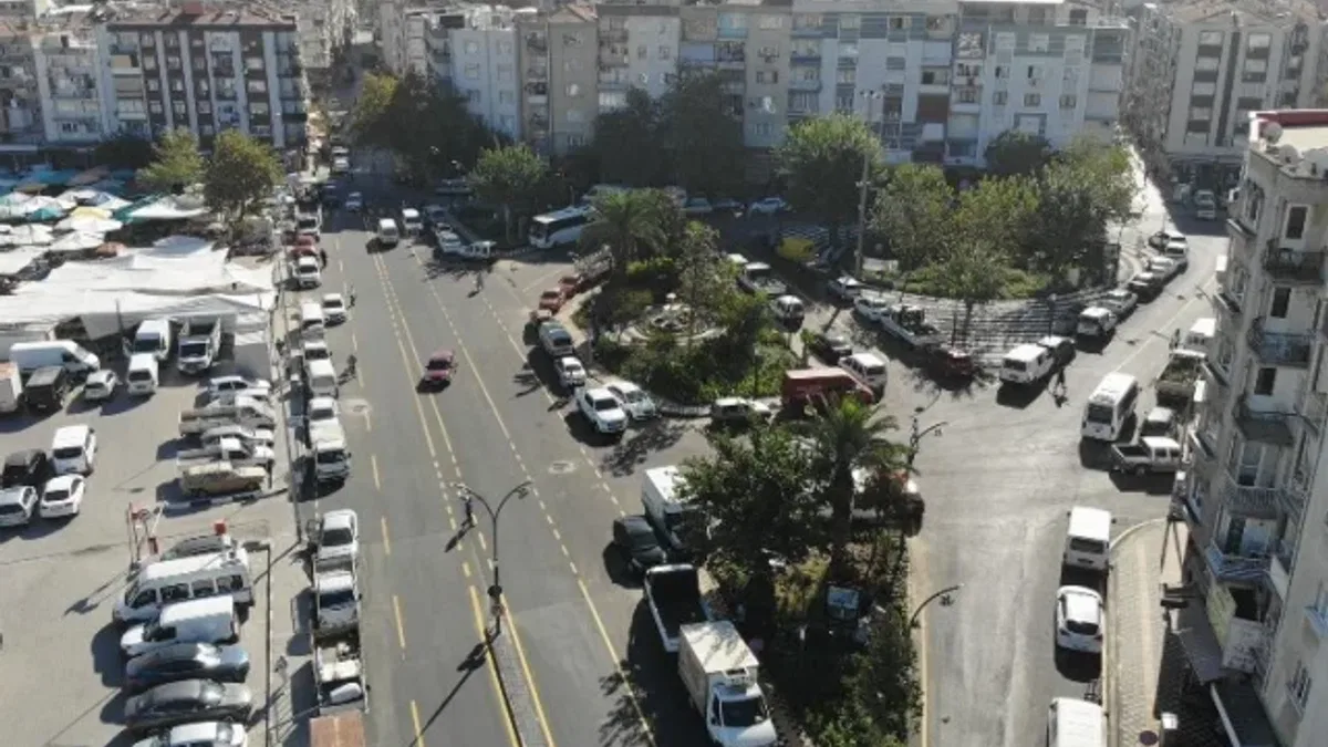 Manisa'da prestij caddeye prestij meydan