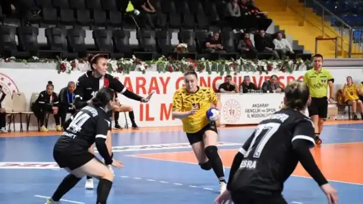 Hentbol Kadınlar Süper'de 9. hafta tamamlandı
