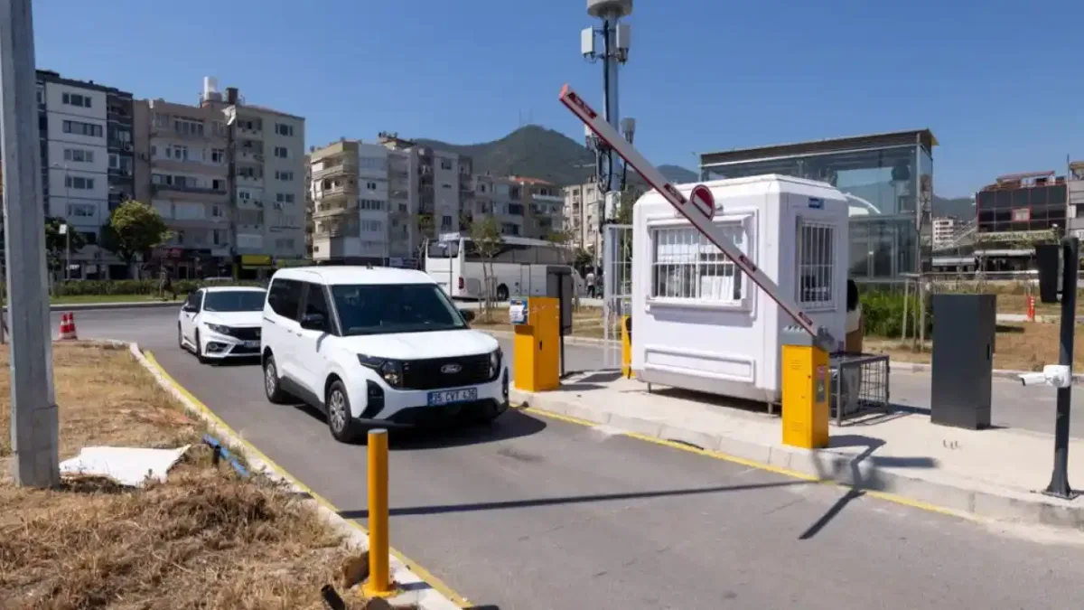 Balçova’da ulaşımı rahatlatan sistem