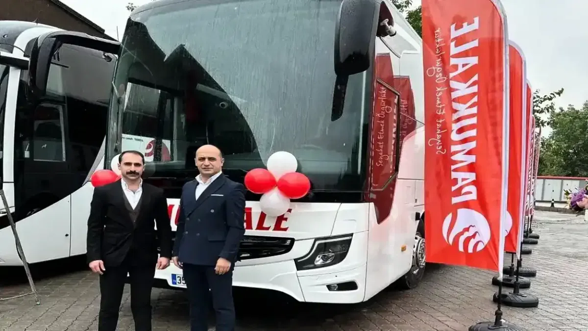 Gebze'de 32 yıllık ulaşım bayrağı oğullara geçti